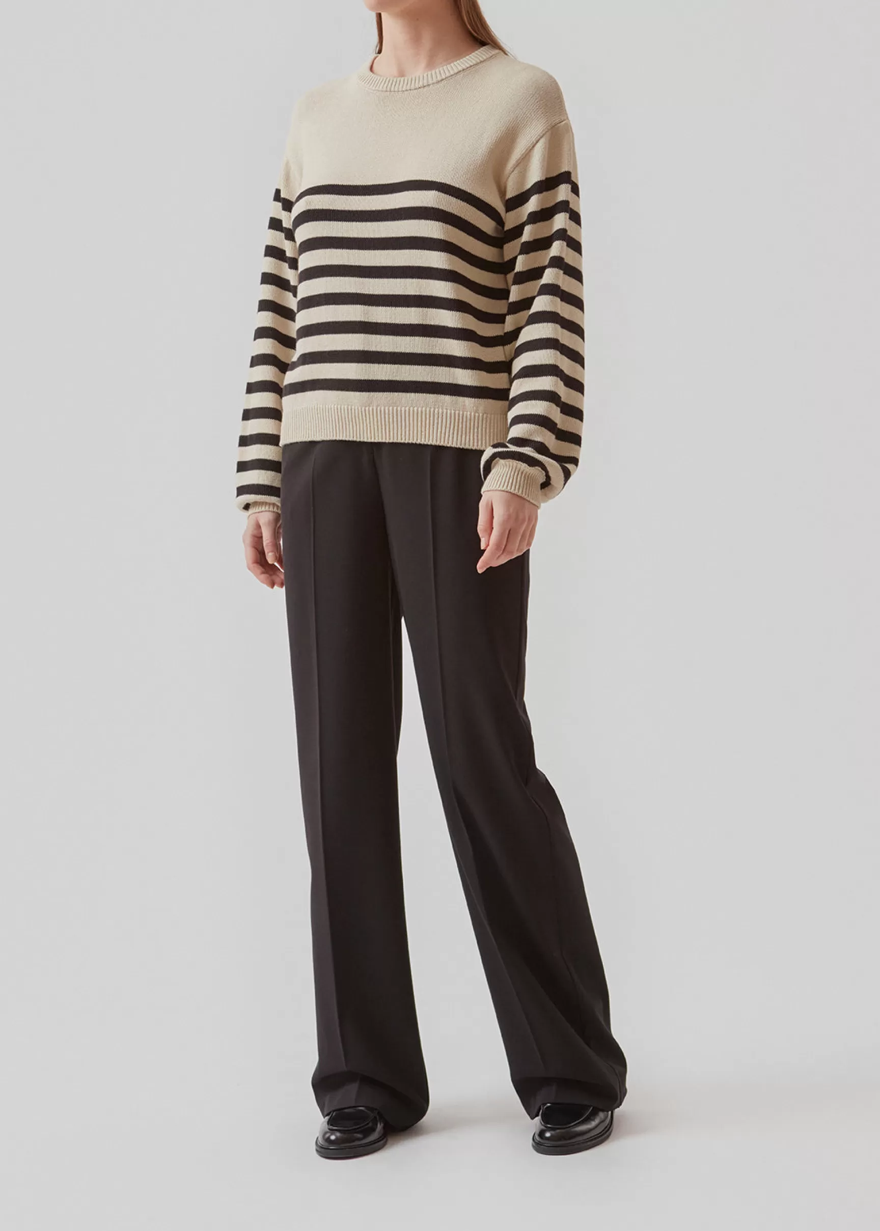 Online Modström ArchieMD o-neck - Black Stripe BlackStripe