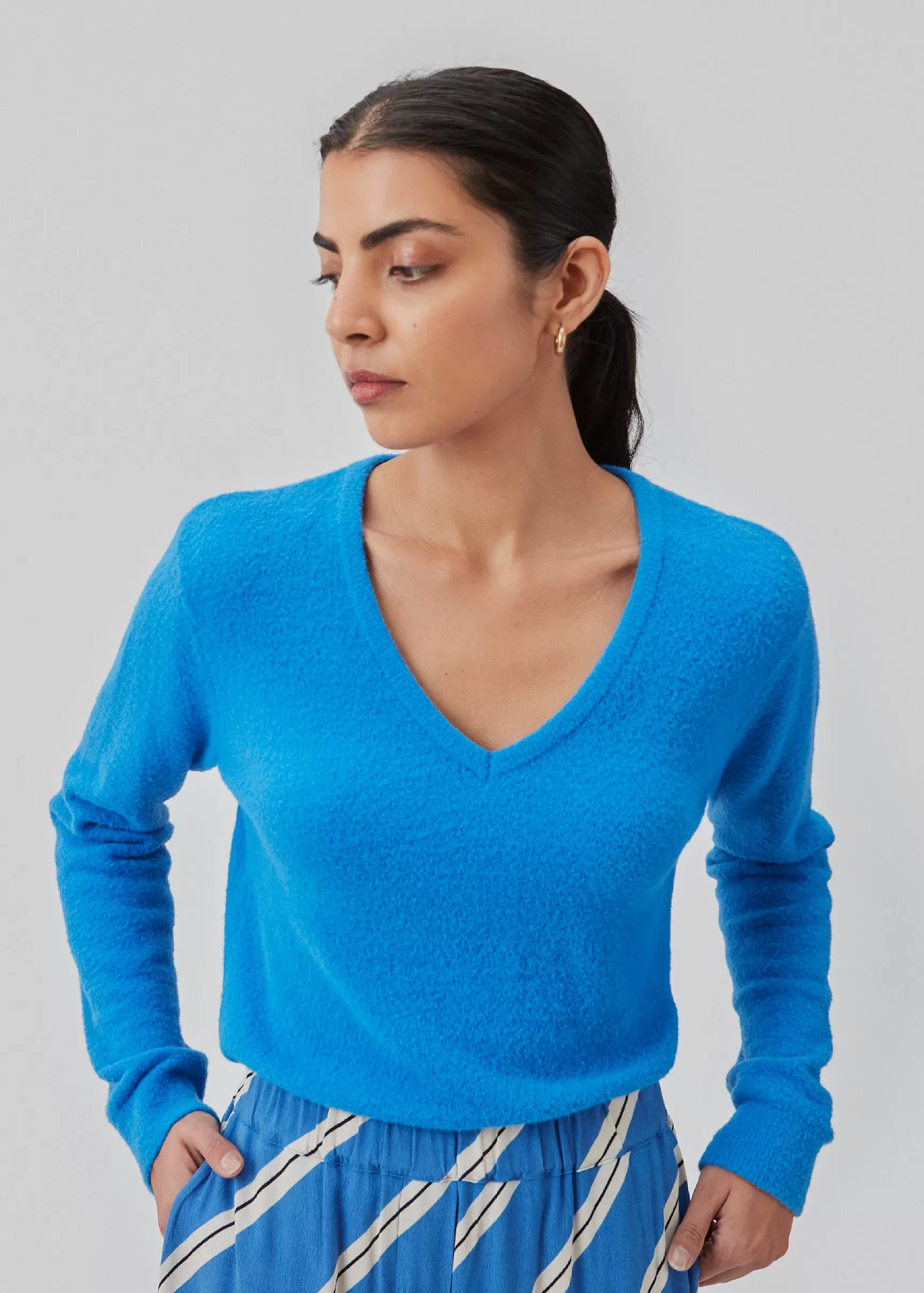 New Modström CammyMD v-neck - Azure Blue AzureBlue