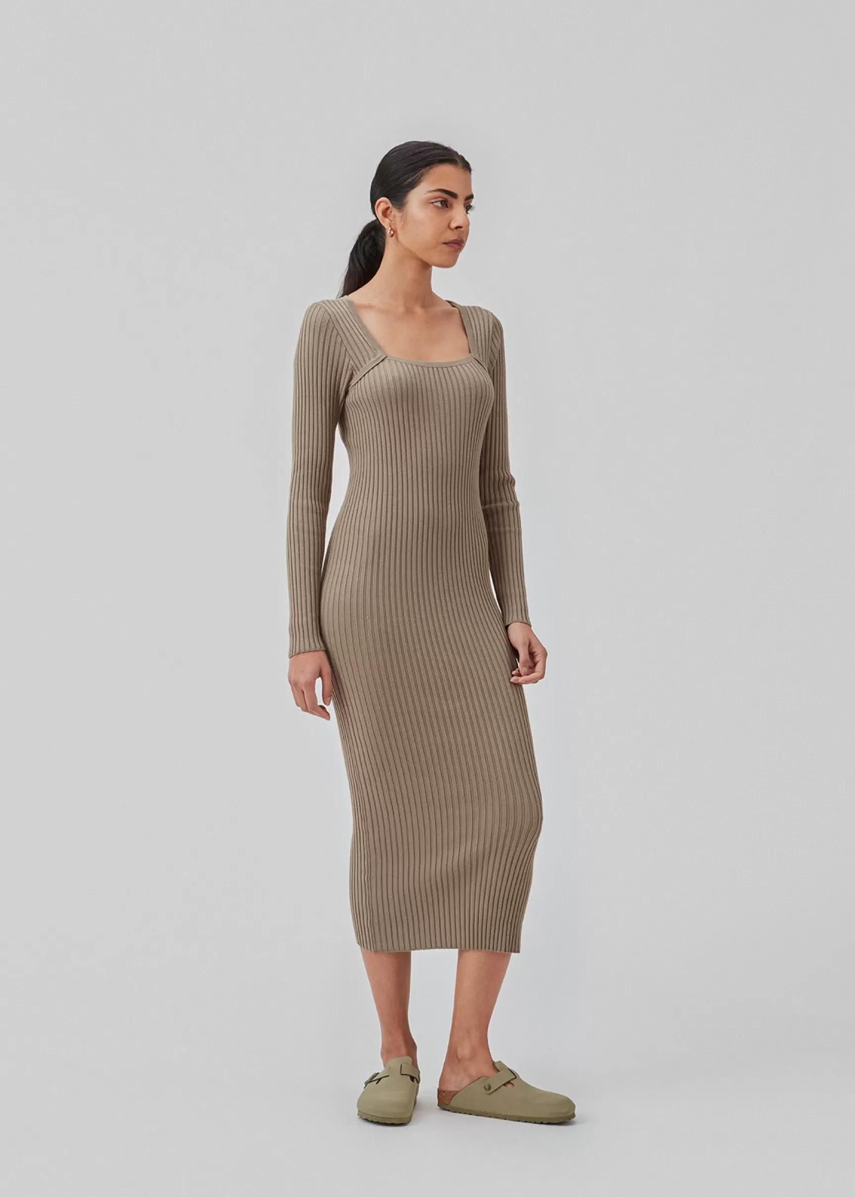 Shop Modström CateMD dress - Spring Stone SpringStone