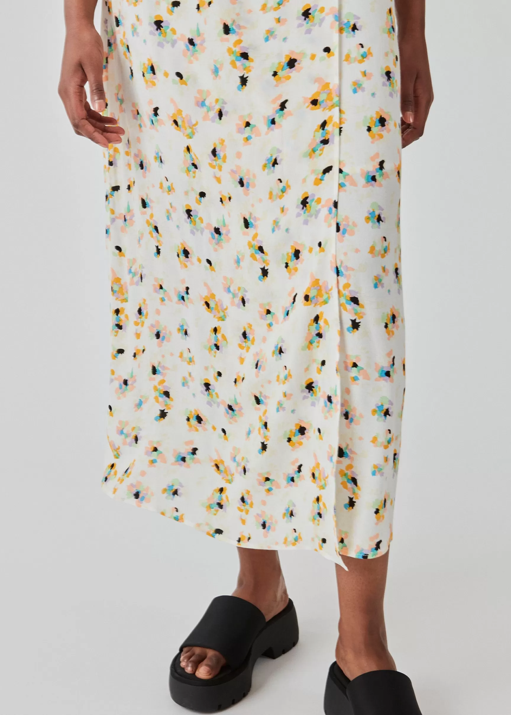 Hot Modström DafneMD print skirt - Flower Sparkles FlowerSparkles