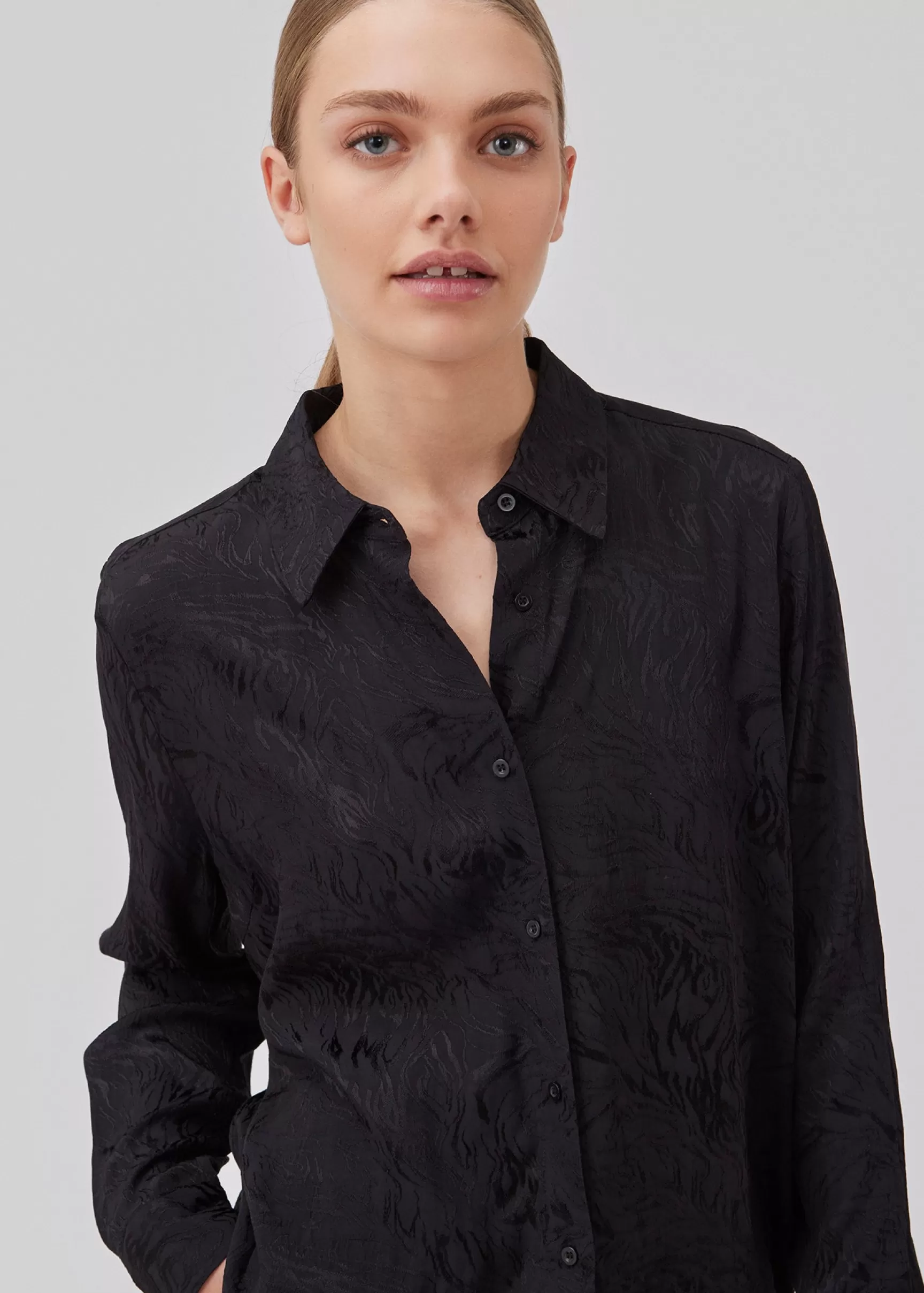 Hot Modström GraceyMD shirt - Black