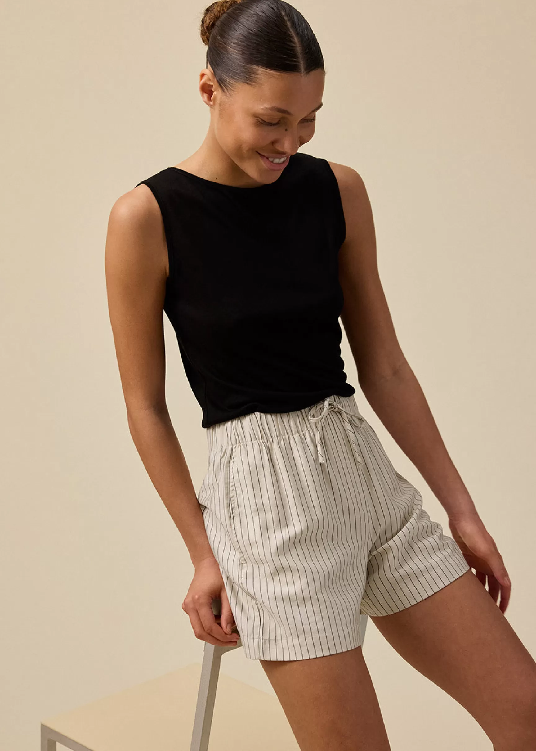 Cheap Modström IsabelMD shorts - Summer Sand Pinstripe SummerSandPinstripe