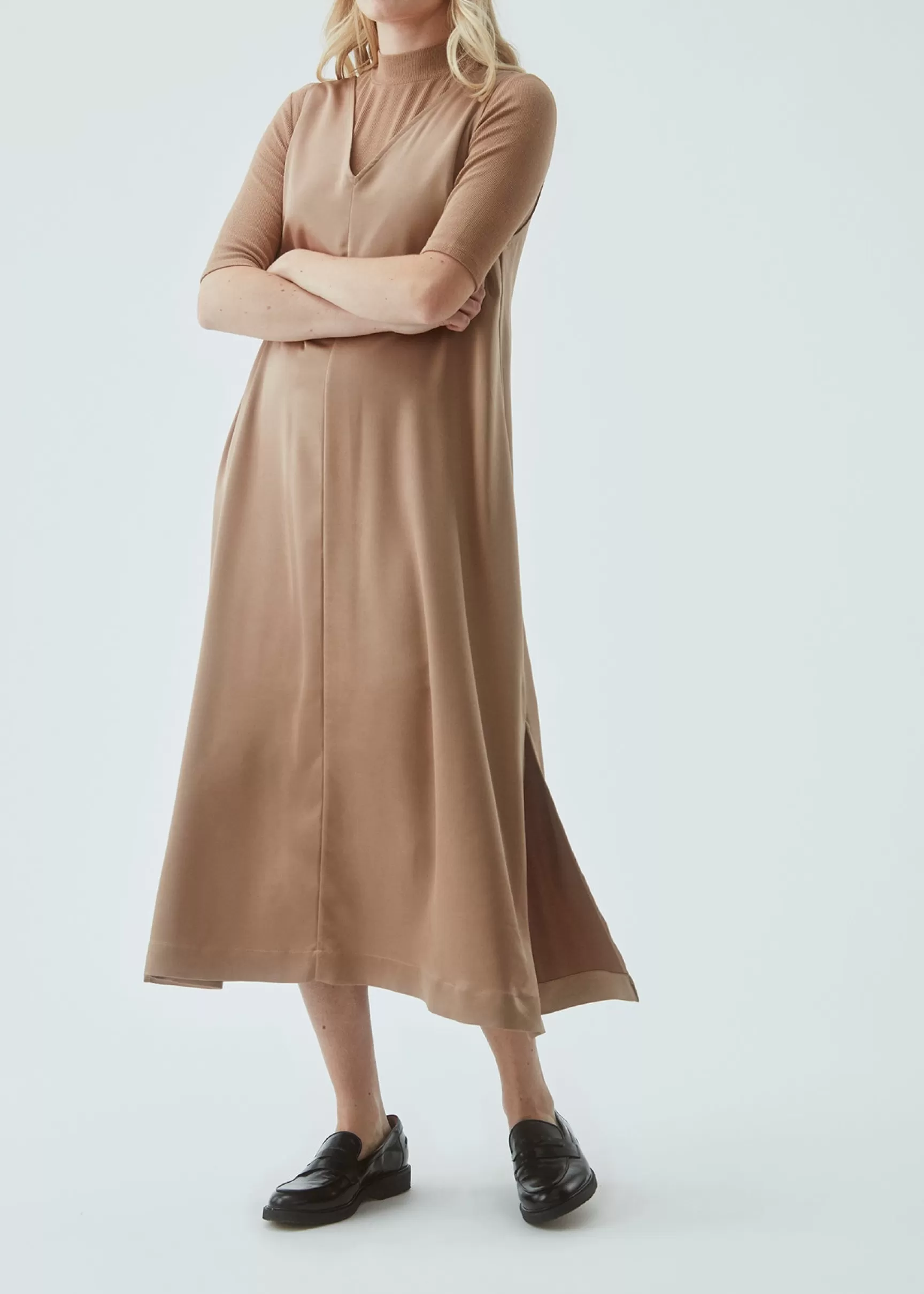 New Modström Leland dress - Camel Dust CamelDust