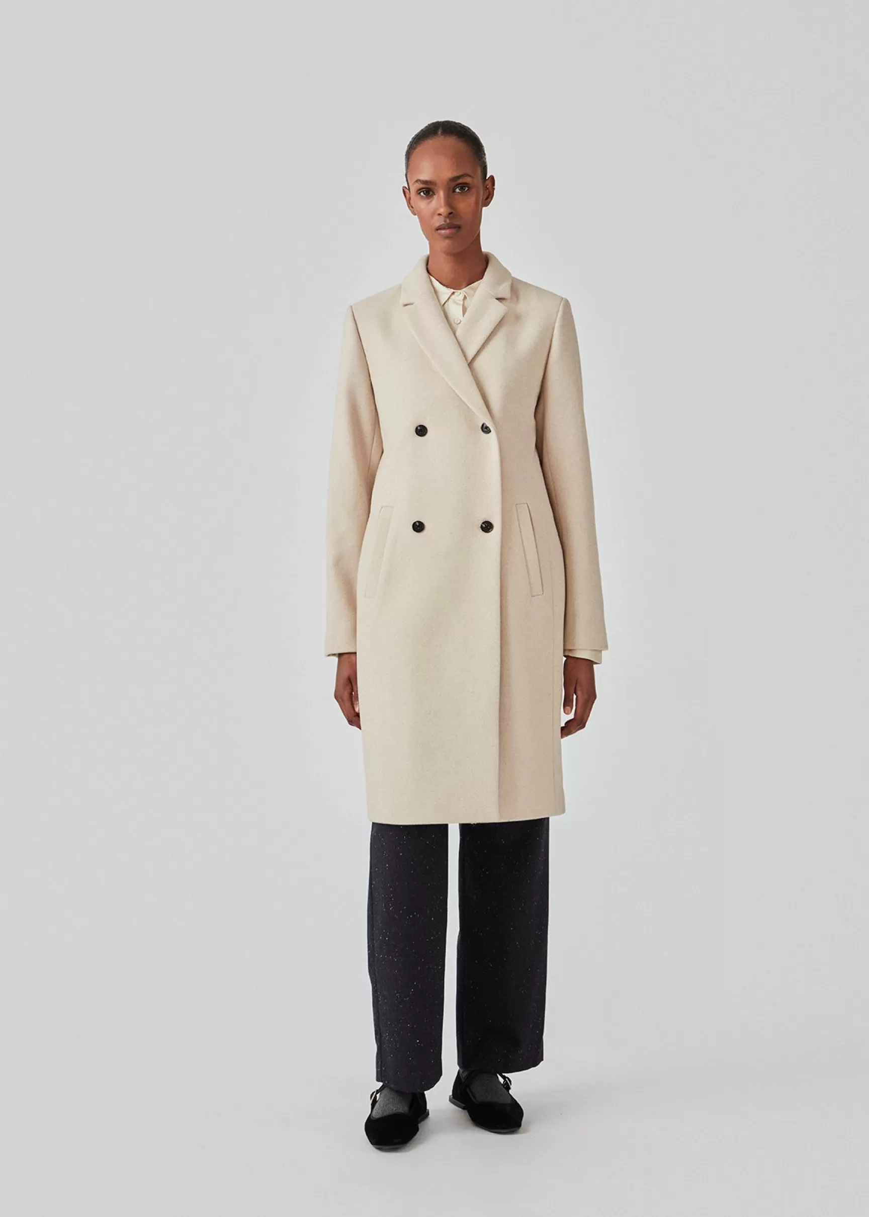 Shop Modström Odelia coat - Summer Sand SummerSand