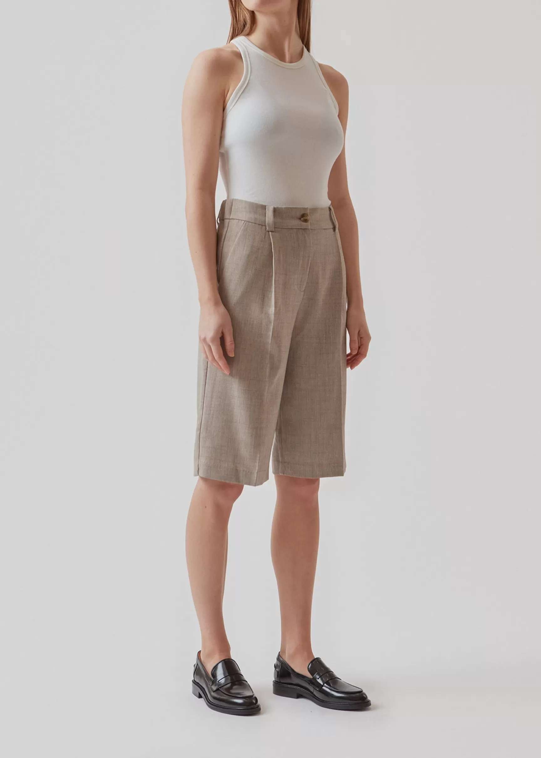 Shop Modström RaphaelMD shorts - Beige melange Beigemelange