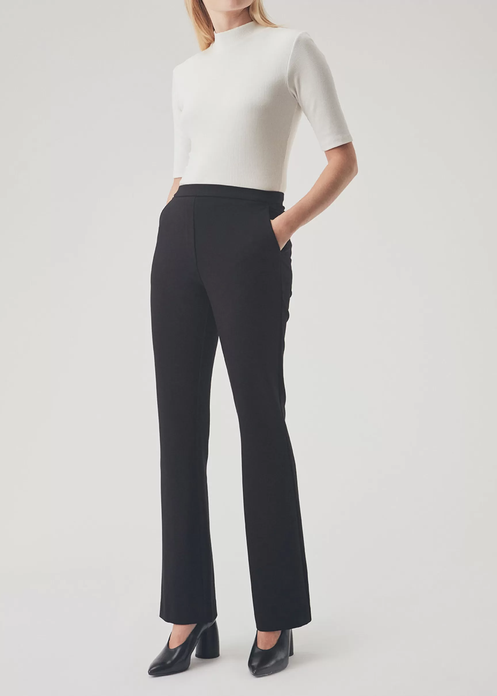 New Modström Tanny flare pants - Black